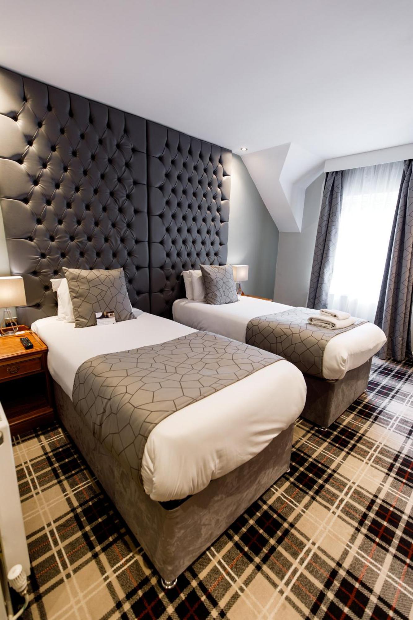 Heritage Park Pontypridd, Trademark Collection By Wyndham 3*